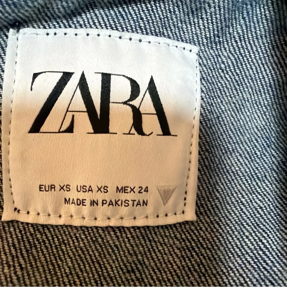 Zara Tank Denim Dress Women’s XS Dark Blue Wash Scoop Neck Zip Back Mini Fitted - Picture 7 of 9